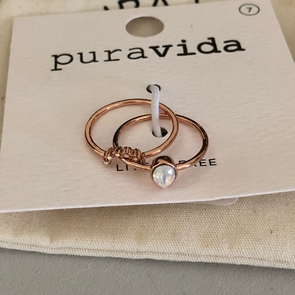 Puravida Rose Gold Nesting Ring ✨ - Picture 2 of 5